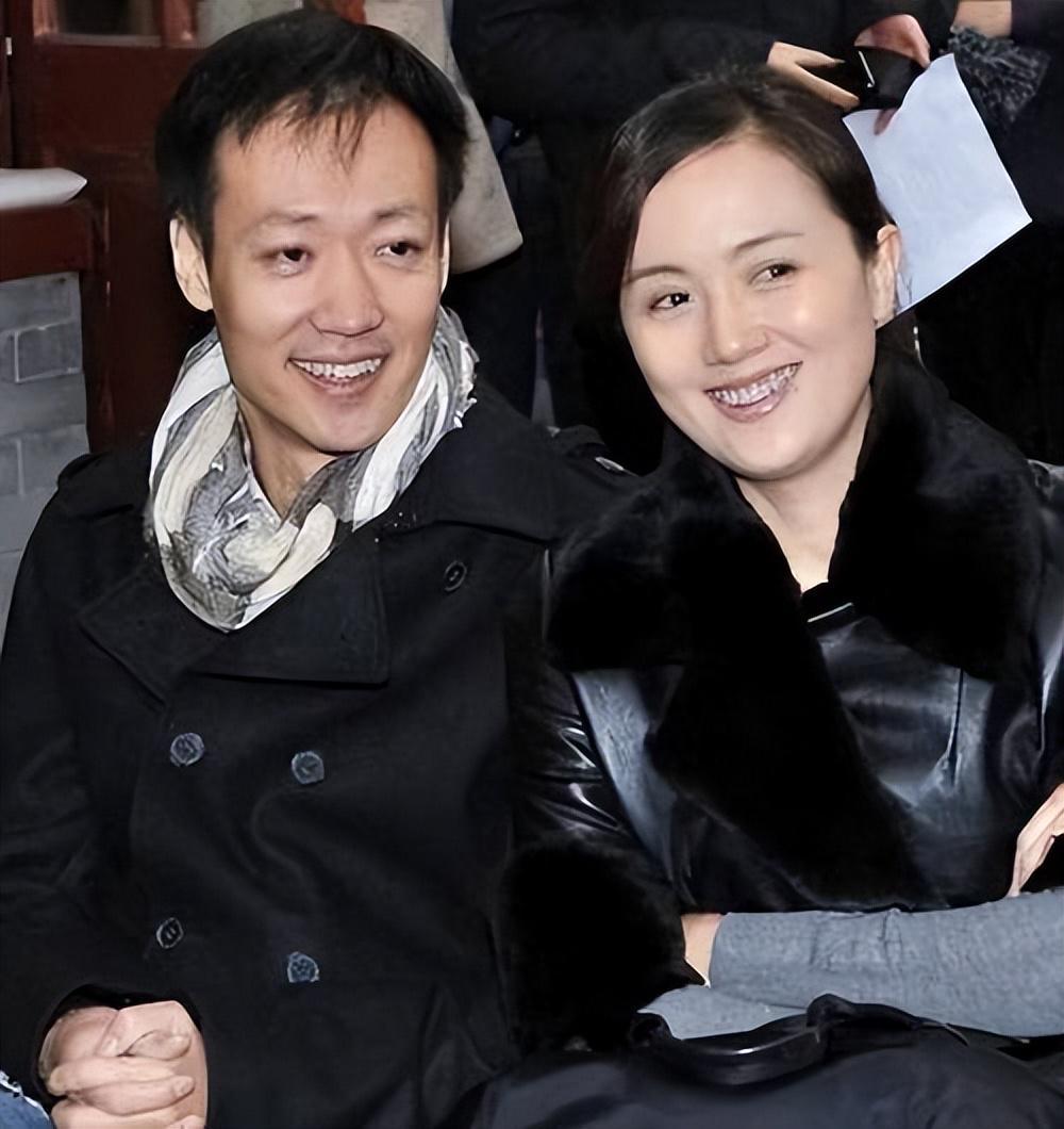 Kaiyun网页版-离过年不到2月,52岁辛柏青高调传出喜讯,朱媛媛终于可以放心了